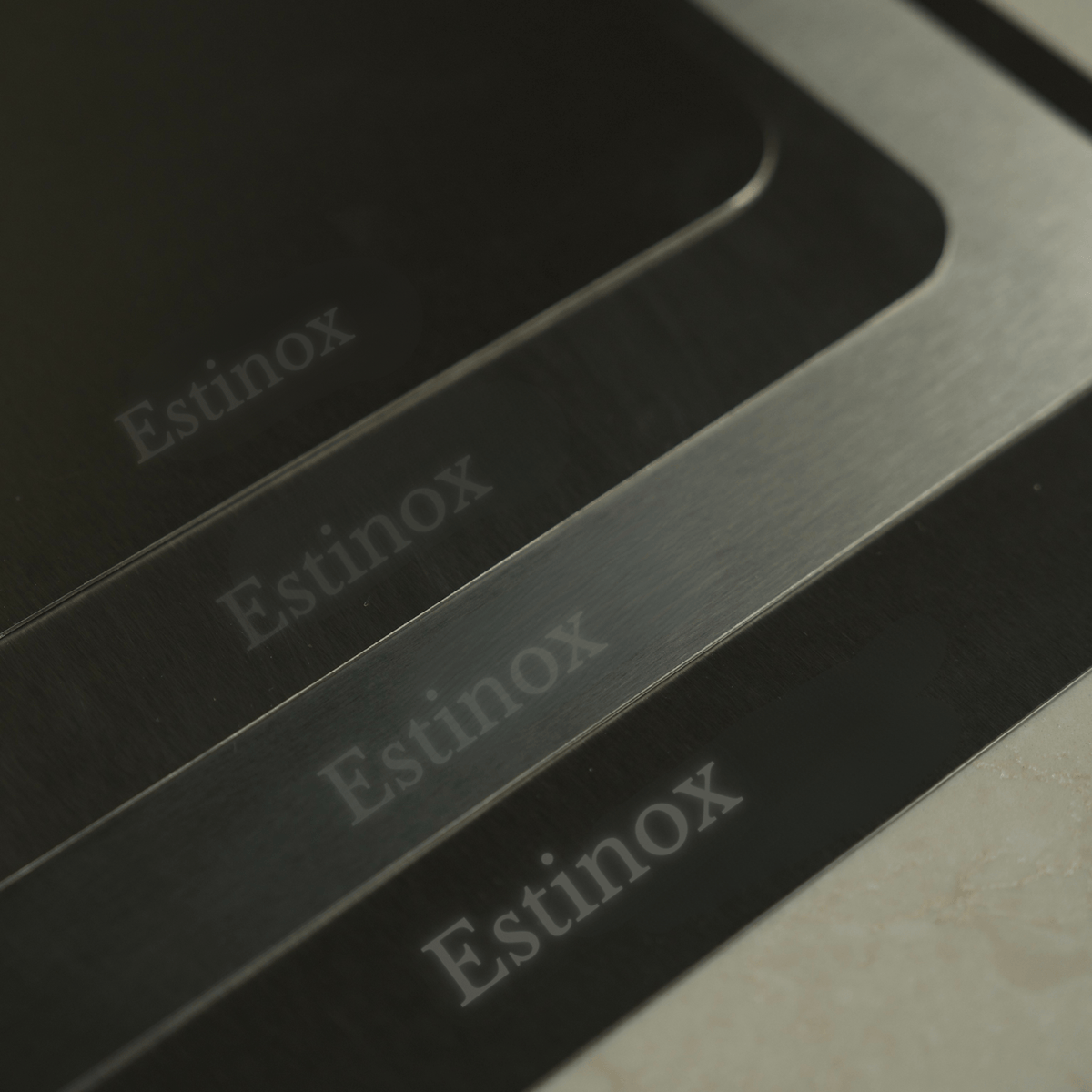 Estinox™ | Planche à découper en titane